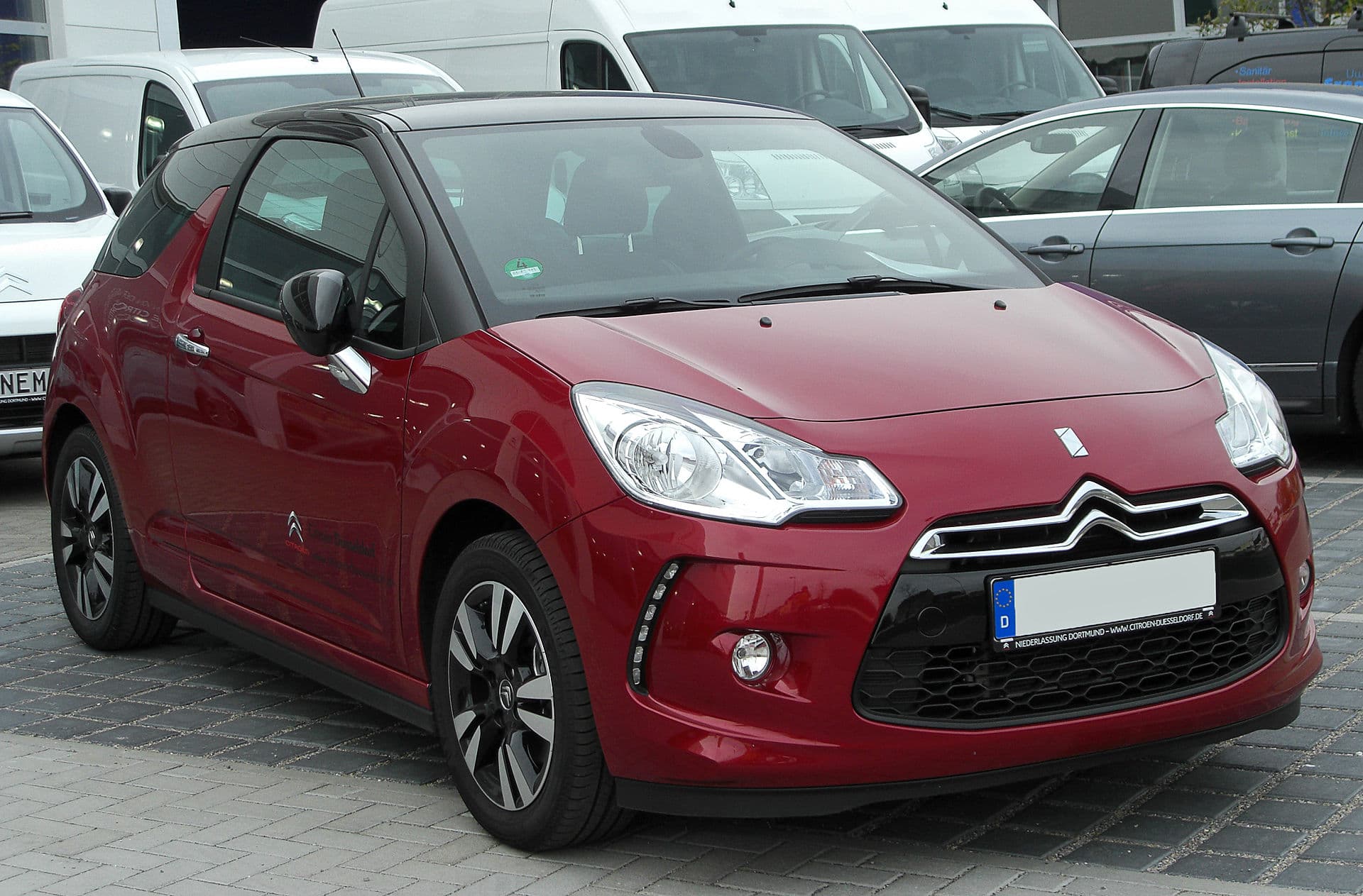 Citroen DS3, vedere fata trei sferturi